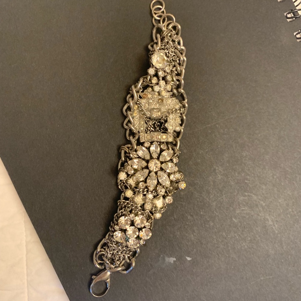 Elegant with Edge Chain Stone Bracelet - Picture 7 of 8
